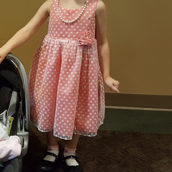 Peach polka dot fancy toddler dress (3T) - Picture 8 of 8